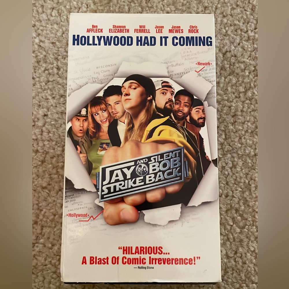 SOLD Y2K Jay and Silent Bob Strike Back VHS